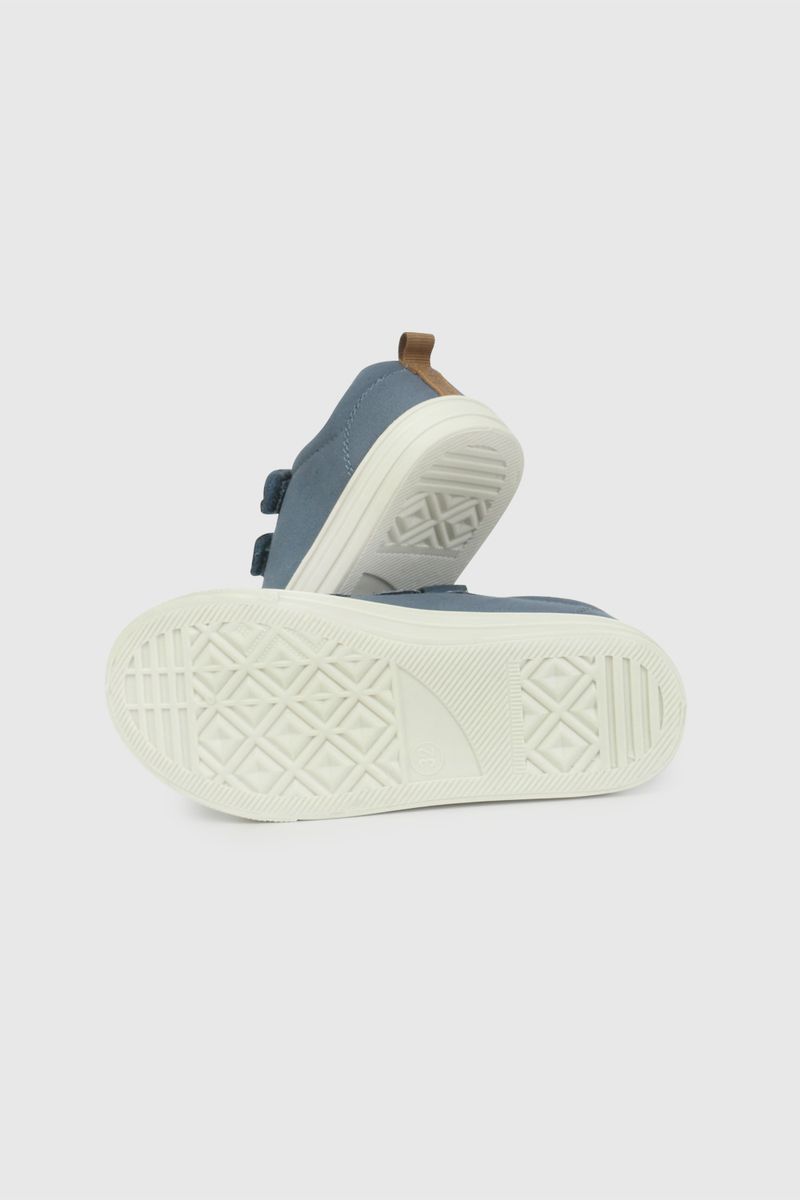 57090350v26-3