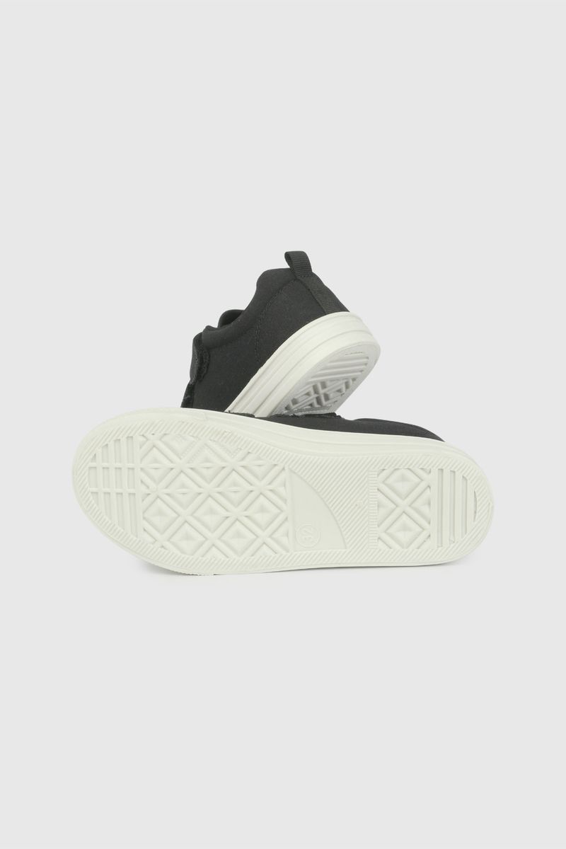 57090301v26-3