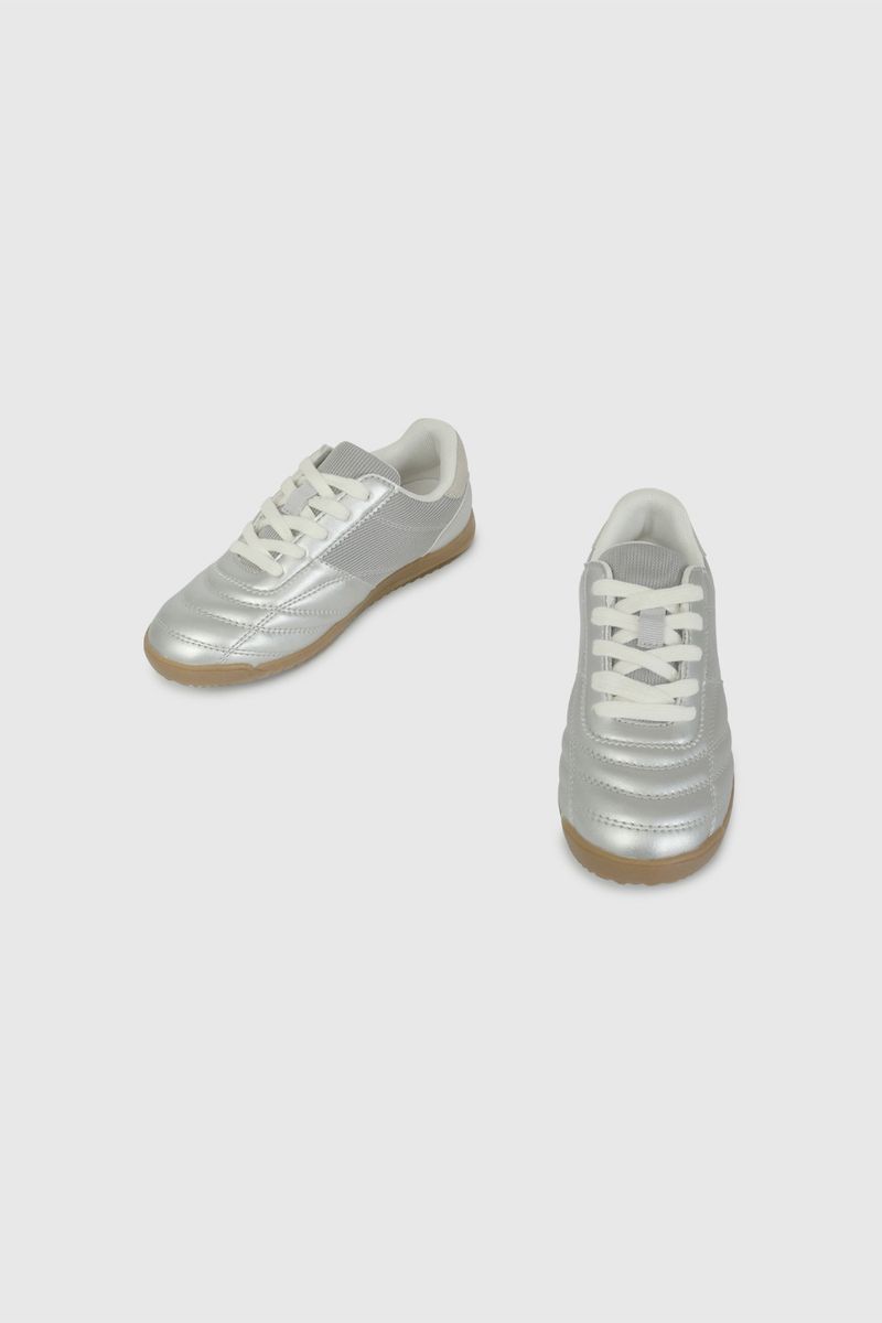 57080208v26-4