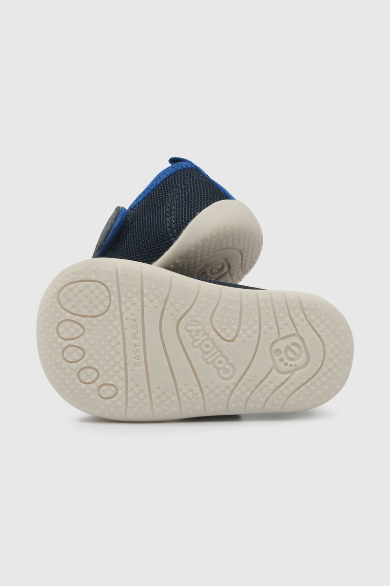 23050357v25-3