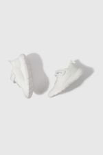 48930310v25-4