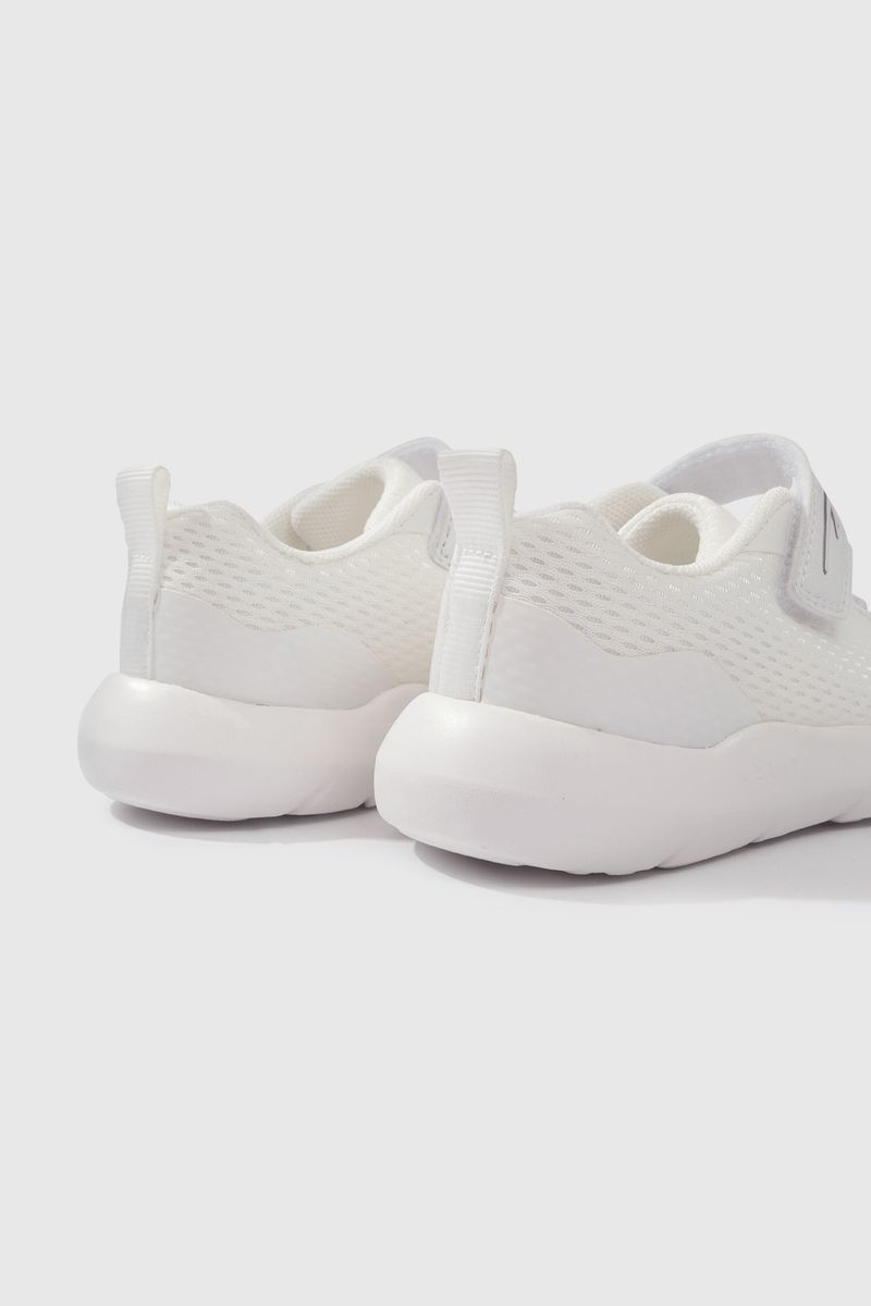 48930310v25-5