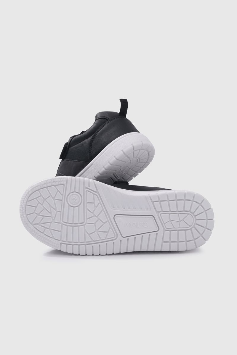 57230201v25-3