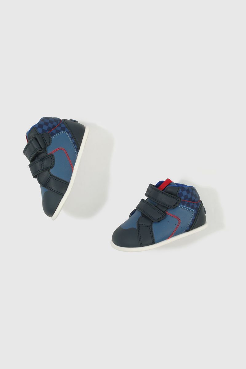 37030250v25-4