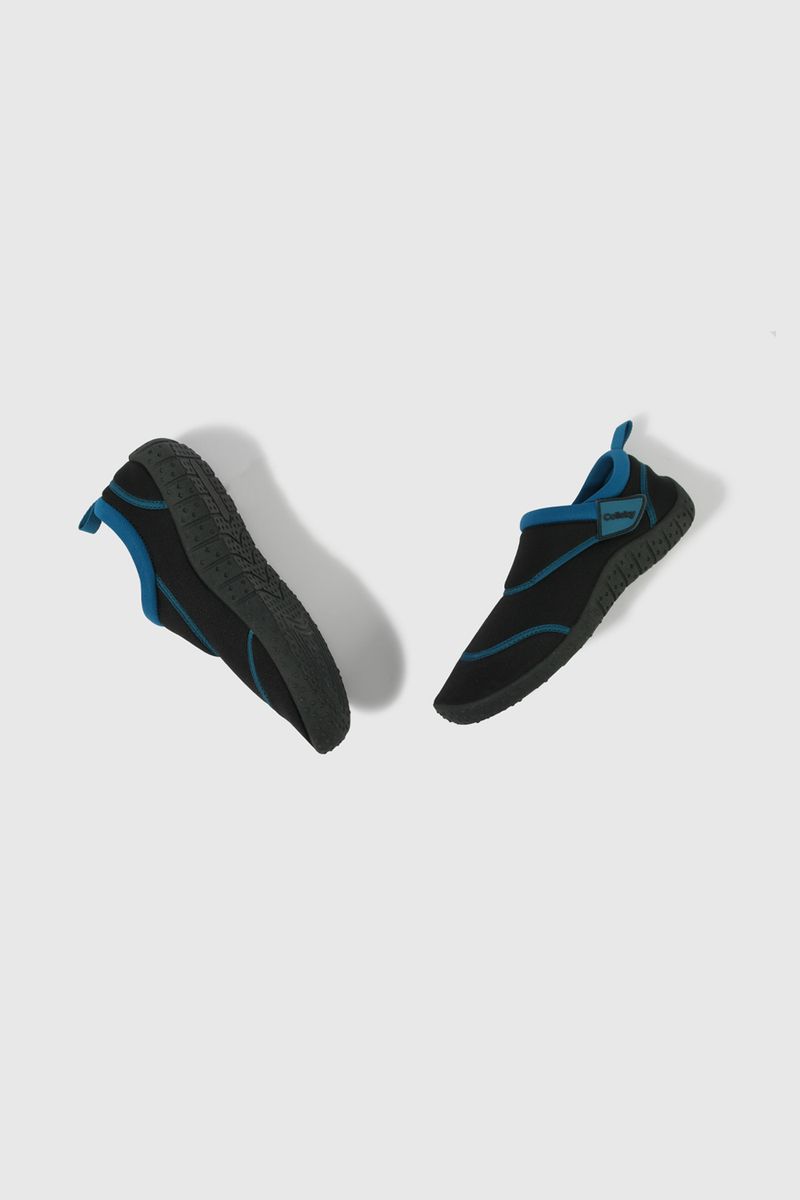 53310357v25-4