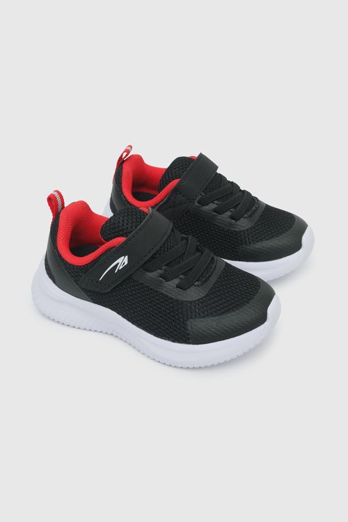 Zapatilla Negra de Niño deportiva caña baja velcro y cordón