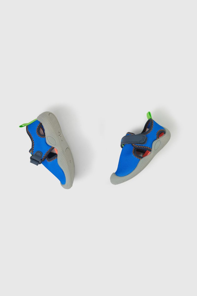 33110357v25-4