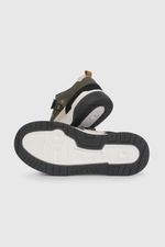 0c911178-0da1-4975-850b-531fb7e88ffb-57150270v26-3