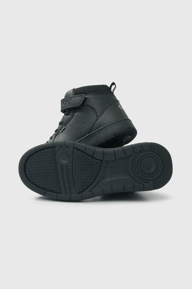 b253d03f-3b14-439d-a4d3-df7a3ab0138b-77010201i24-3