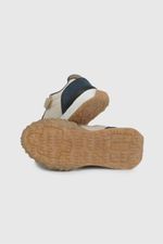 dc61621a-e2d9-4d5e-8100-631813c4741b-57250298v26-3