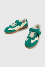 d5b1de32-aefa-4a7d-b2c1-4f70ffa585ee-57550270i25-4